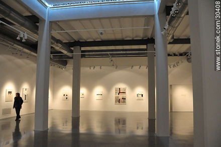 Eduardo Chillida's exhibition - Department of Montevideo - URUGUAY. Photo #30408