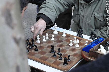 Chess in the street - Department of Montevideo - URUGUAY. Photo #30343