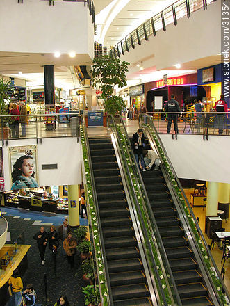Punta Shopping mall - Punta del Este and its near resorts - URUGUAY. Photo #31354