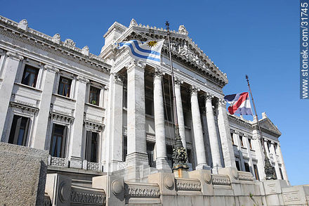 Palacio Legislativo - Department of Montevideo - URUGUAY. Photo #31745