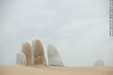 Sand storm in Playa Brava - Punta del Este and its near resorts - URUGUAY. Photo #32059