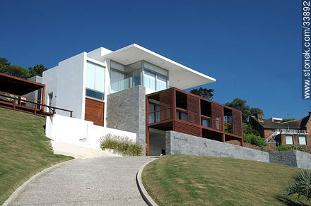 House in Punta Ballena - Punta del Este and its near resorts - URUGUAY. Photo #33892
