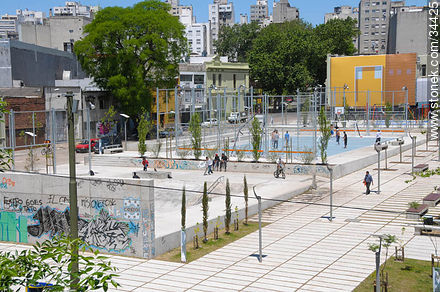 Seregni square.  - Department of Montevideo - URUGUAY. Photo #34425
