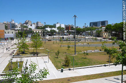 Parque Seregni, 2009. Vista desde la calle Daniel Muñoz y Joaquín Requena. - Departamento de Montevideo - URUGUAY. Foto No. 34417