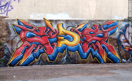 Graffitis in Buceo quarter - Department of Montevideo - URUGUAY. Photo #34601