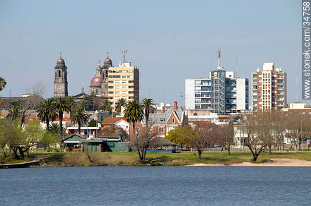 Negro river. City of Mercedes. - Soriano - URUGUAY. Photo #34758