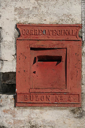 Buzón de correo vecinal - Departamento de Río Negro - URUGUAY. Foto No. 35231