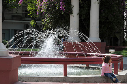 Sarandí square fountain - Durazno - URUGUAY. Photo #35660