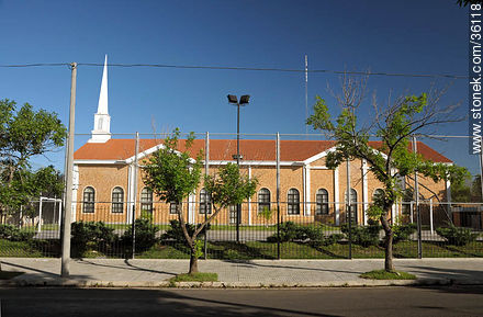 Iglesia de ARtigas - Departamento de Artigas - URUGUAY. Foto No. 36118