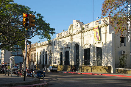 Town hall. - Department of Salto - URUGUAY. Photo #36478
