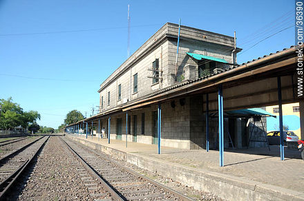 Estación de trenes de Salto - Departamento de Salto - URUGUAY. Foto No. 36390