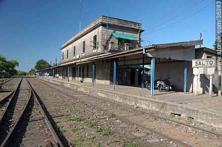 Estación de trenes de Salto - Departamento de Salto - URUGUAY. Foto No. 36383