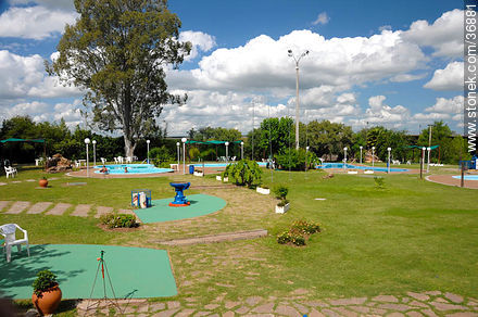 Hoteles de Termas del Daymán. Parque Fuente Nueva. - Departamento de Salto - URUGUAY. Foto No. 36881