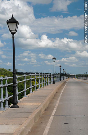 Bridge over Dayman River - Department of Salto - URUGUAY. Photo #36860