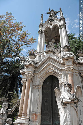 Monumento a Perpetuidad. - Department of Paysandú - URUGUAY. Photo #36937