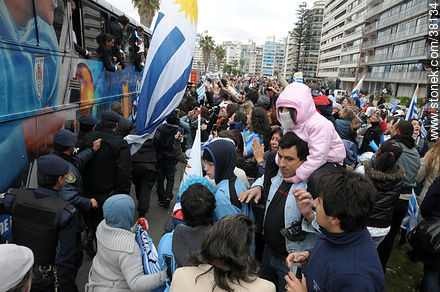Uruguayan footbal soccer team reception after playing the World Cup in South Africa, 2010. -  - URUGUAY. Photo #38134