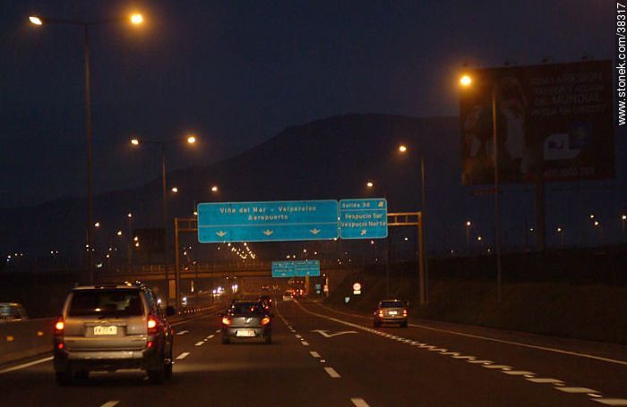 Autopista en Santiago - Chile - Otros AMÉRICA del SUR. Foto No. 38317