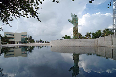 Memorial al Holocausto judío, en Miami Beach - Estado de Florida - EE.UU.-CANADÁ. Foto No. 38563