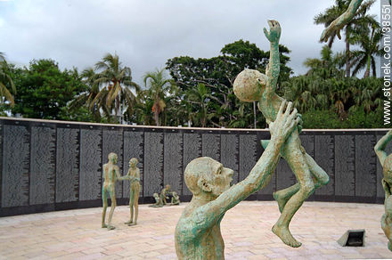 Memorial al Holocausto judío, en Miami Beach - Estado de Florida - EE.UU.-CANADÁ. Foto No. 38551