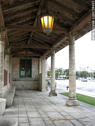 Municipio de Coral Gables - Estado de Florida - EE.UU.-CANADÁ. Foto No. 38493