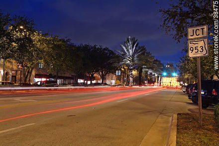 Miracle Mile 24th Street en Coral Gables - Estado de Florida - EE.UU.-CANADÁ. Foto No. 38475