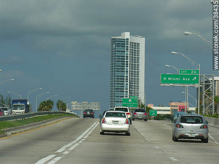 Rutas 195 y 112 sobre el cruce Julia Tuttle Causeway - Estado de Florida - EE.UU.-CANADÁ. Foto No. 38435