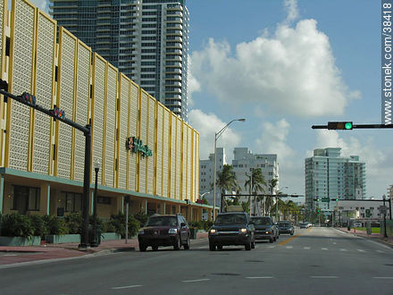 Holliday Inn at Collins Ave. - State of Florida - USA-CANADA. Photo #38418