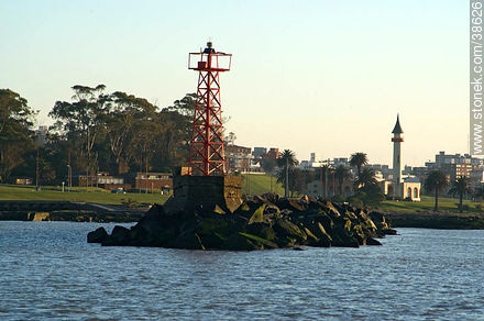 Marker - Department of Montevideo - URUGUAY. Photo #38626