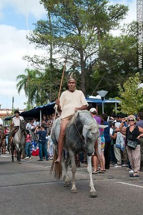 Representing a native man - Tacuarembo - URUGUAY. Photo #40282