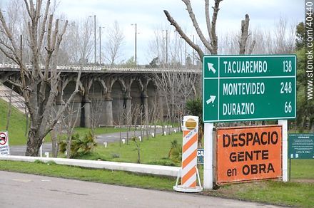 Puente sobre el Río Negro, frontera con el departamento de Durazno. - Departamento de Tacuarembó - URUGUAY. Foto No. 40440