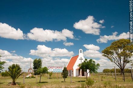 Santuario San Eugenio de Mazenod - Departamento de Tacuarembó - URUGUAY. Foto No. 40505