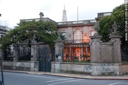 Palacio Taranco - Departamento de Montevideo - URUGUAY. Foto No. 40898
