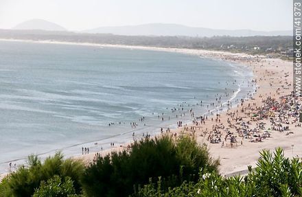 Playa Solanas de Portezuelo desde Punta Ballena - Punta del Este y balnearios cercanos - URUGUAY. Foto No. 41373