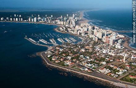Puerto y Península de Punta del Este - Punta del Este y balnearios cercanos - URUGUAY. Foto No. 41736