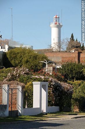 De San Pedro promenade. Lighthouse. - Department of Colonia - URUGUAY. Photo #42061