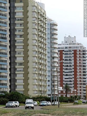 Buildings on Chiverta Ave. - Punta del Este and its near resorts - URUGUAY. Photo #42180