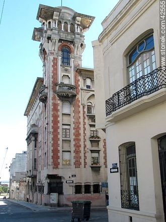 Bartolomé Mitre St. - Department of Montevideo - URUGUAY. Photo #42555