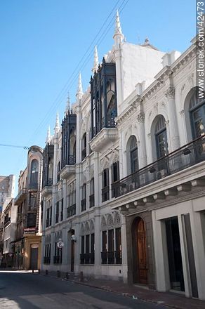 Junta Departamental de Montevideo at 25 de Mayo St.. - Department of Montevideo - URUGUAY. Photo #42473
