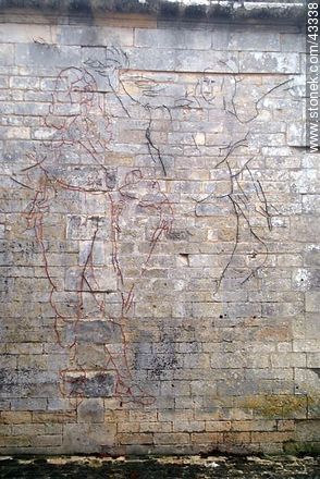 Arte sobre el muro - Región de Poitou-Charentes - FRANCIA. Foto No. 43338