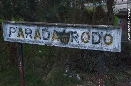 Stop Rodó. - Department of Montevideo - URUGUAY. Photo #45053