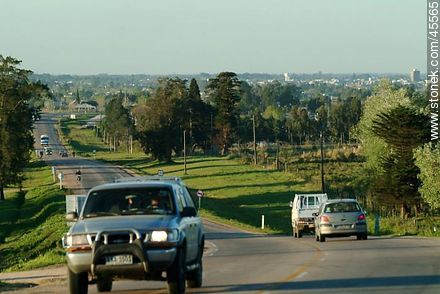 Ruta 101 - Departamento de Canelones - URUGUAY. Foto No. 45565