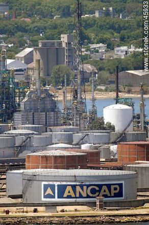 ANCAP plant - Department of Montevideo - URUGUAY. Photo #45933