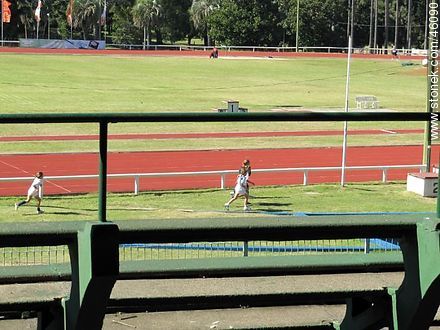 Pista de Atletismo Darwin Piñeirúa en el Parque Batlle - Departamento de Montevideo - URUGUAY. Foto No. 46090