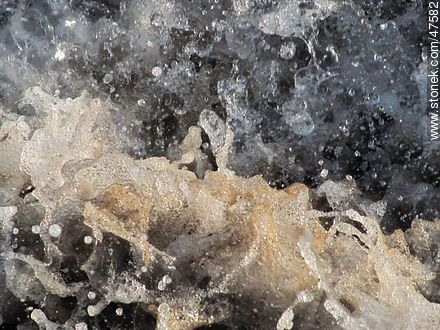 Foam on the shore - Department of Maldonado - URUGUAY. Photo #47582