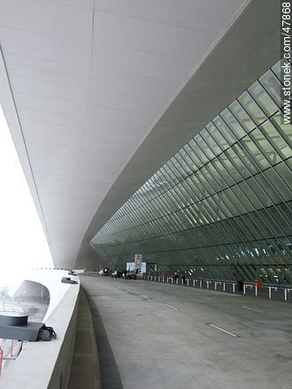 Aeropuerto Internacional de Carrasco. Primer piso. Partidas. - Departamento de Canelones - URUGUAY. Foto No. 47868