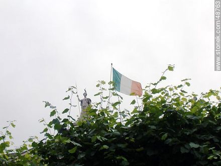Ireland flag. - Ireland - BRITISH ISLANDS. Photo #48763