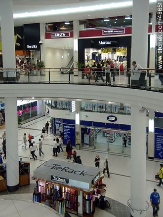 Shopping mall en Dublín - ireland - ISLAS BRITÁNICAS. Foto No. 48651