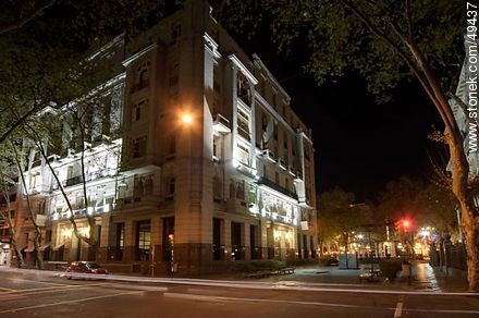 Poder Judicial. Palacio de los Tribunales. Calle San José y Pasaje de los Derechos Humanos. - Departamento de Montevideo - URUGUAY. Foto No. 49437