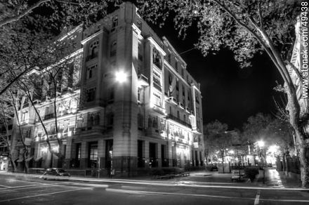 Poder Judicial. Palacio de los Tribunales. Calle San José y Pasaje de los Derechos Humanos. - Departamento de Montevideo - URUGUAY. Foto No. 49438