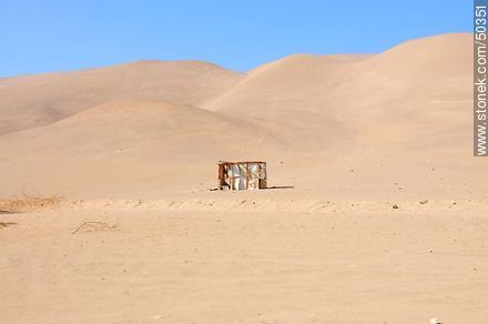 Refugio solitario venido a menos. - Chile - Otros AMÉRICA del SUR. Foto No. 50351